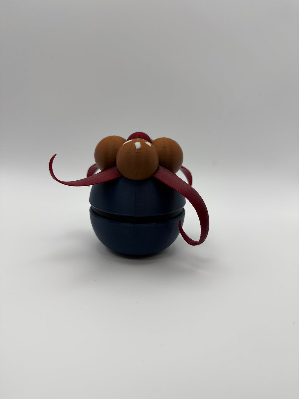 Gloom Pokeball