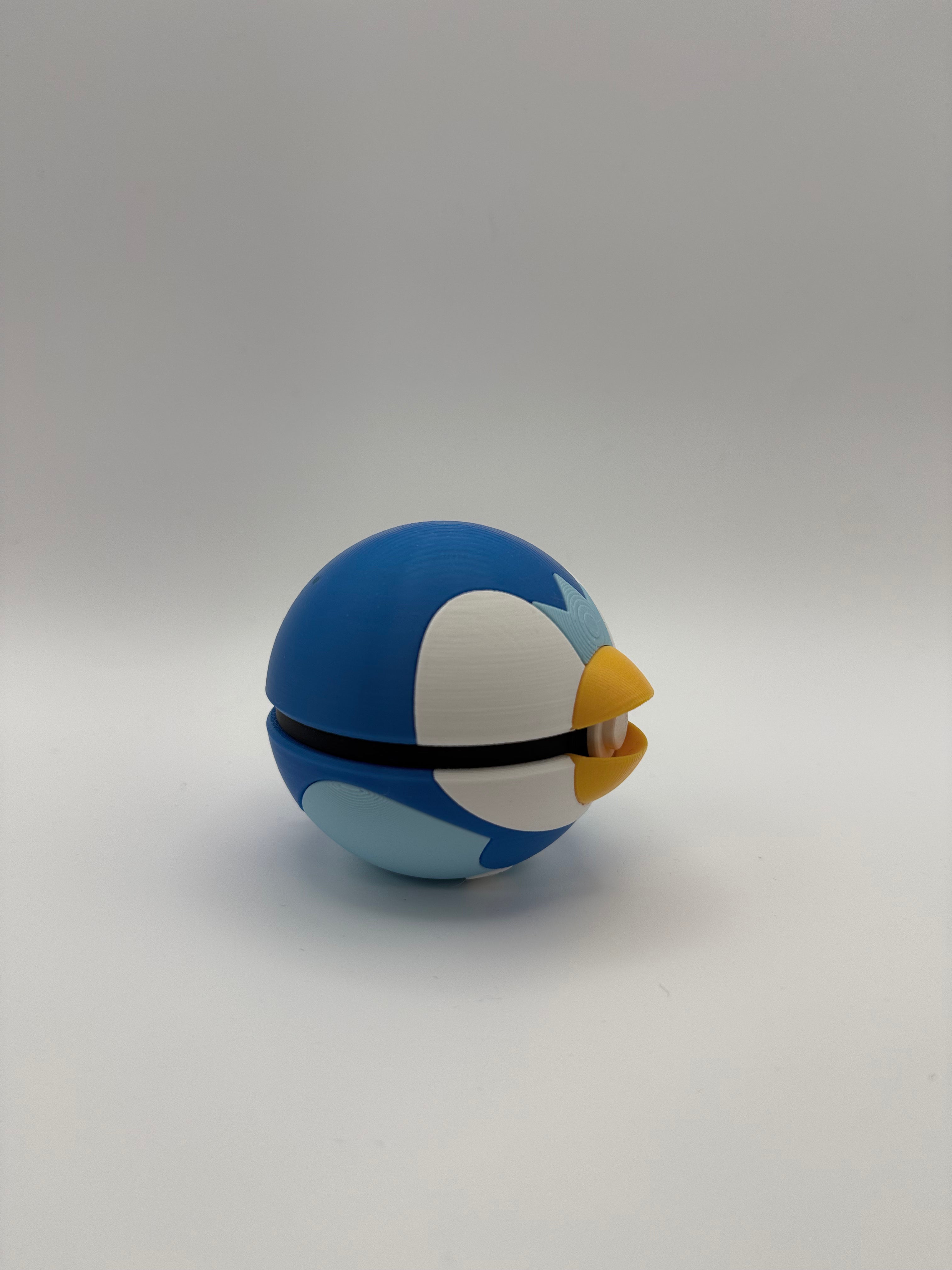 Piplup Pokeball