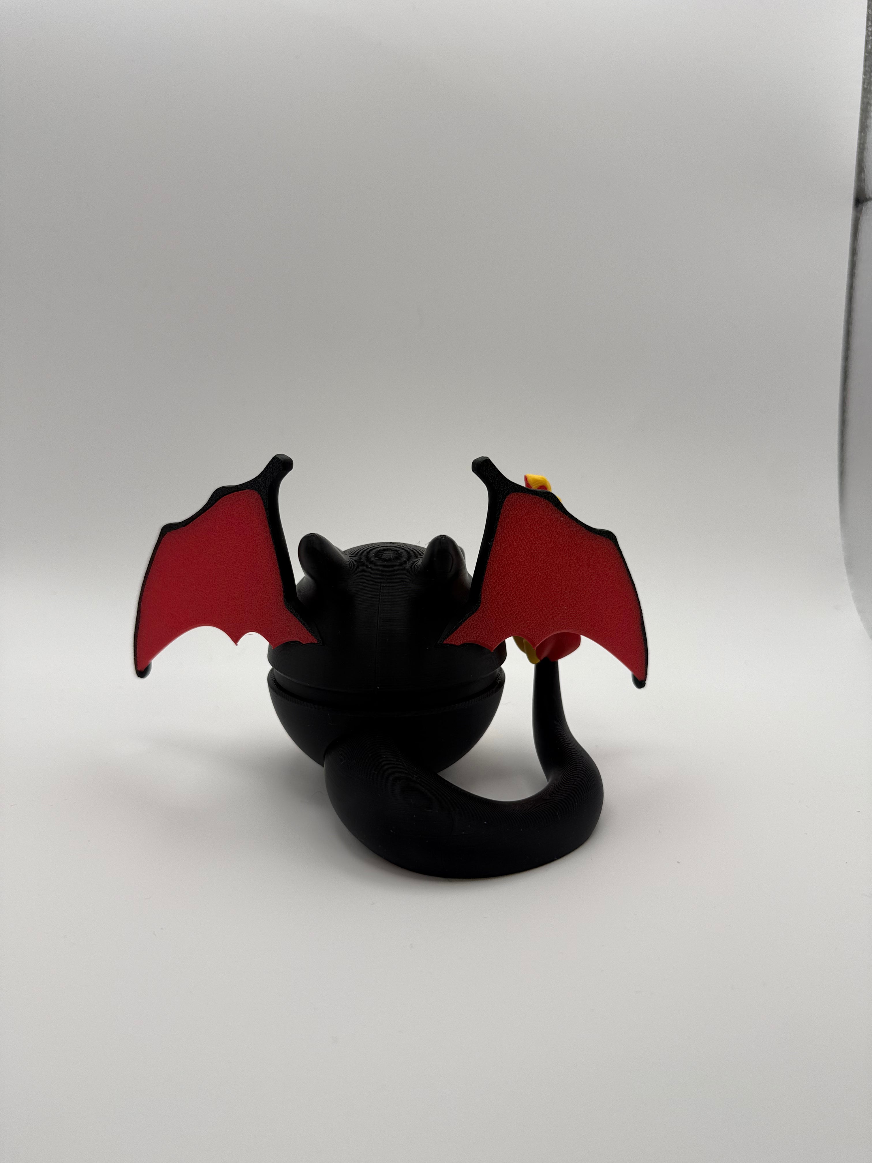 Shiny Charizard Pokeball