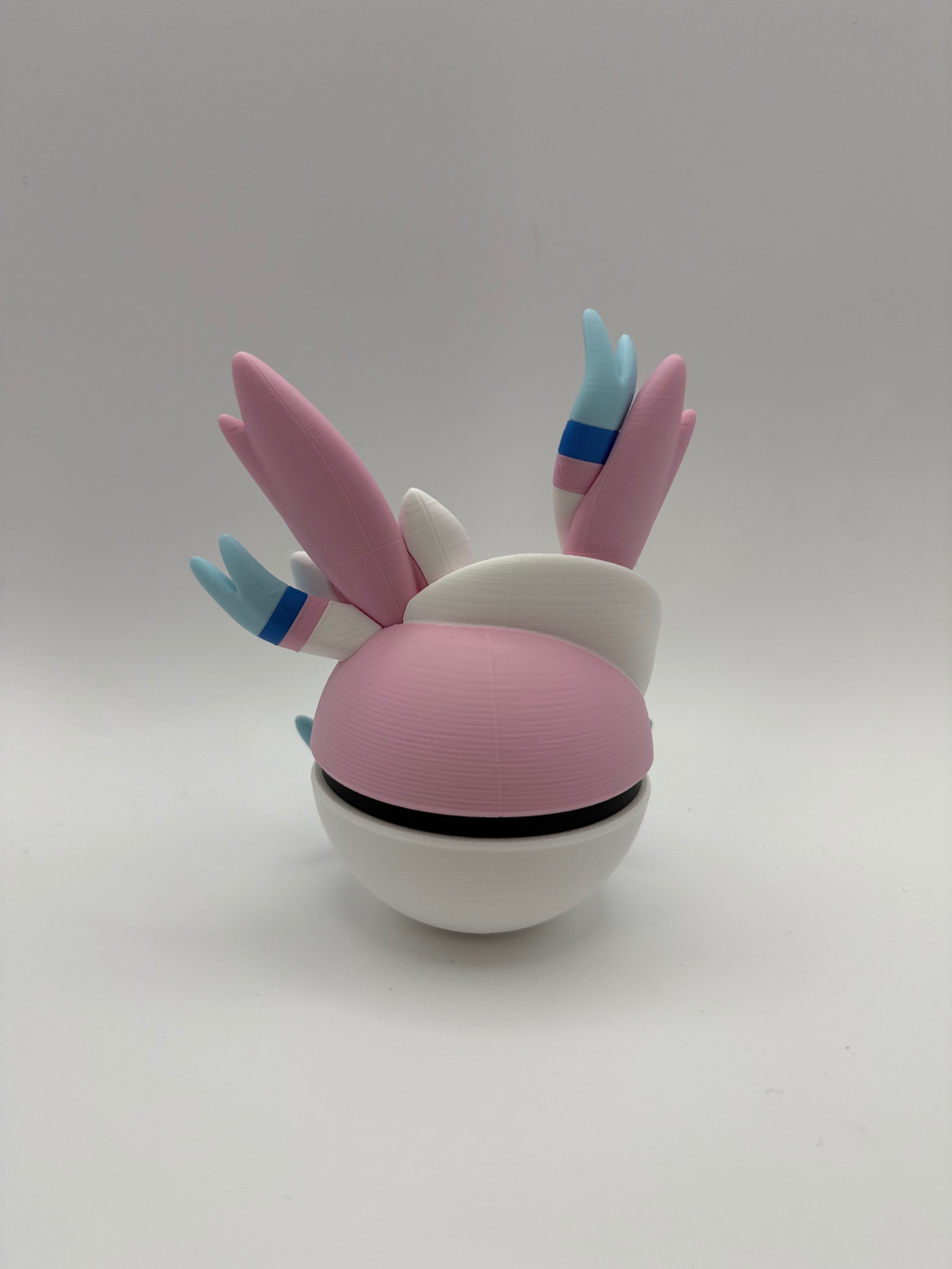 Sylveon Pokeball