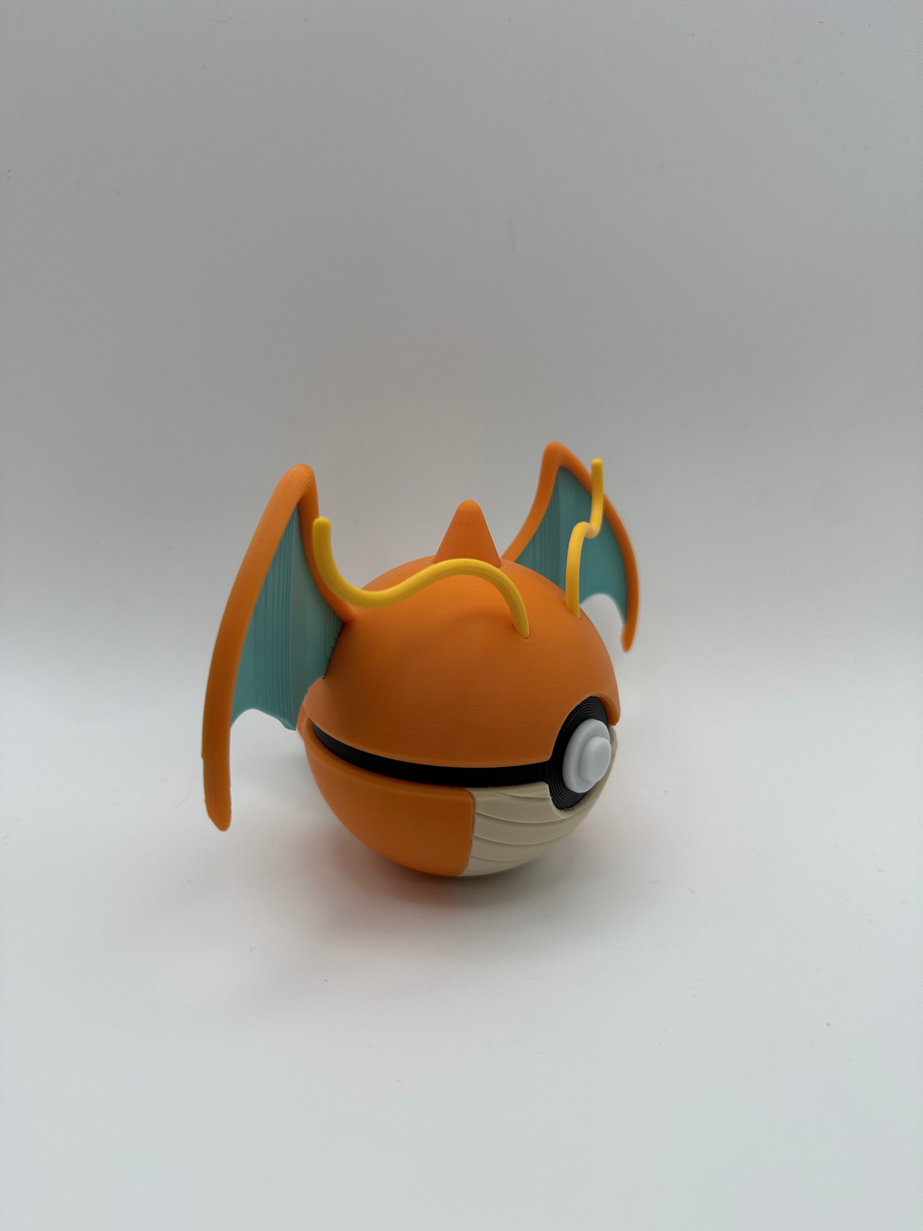 Dragonite Pokeball