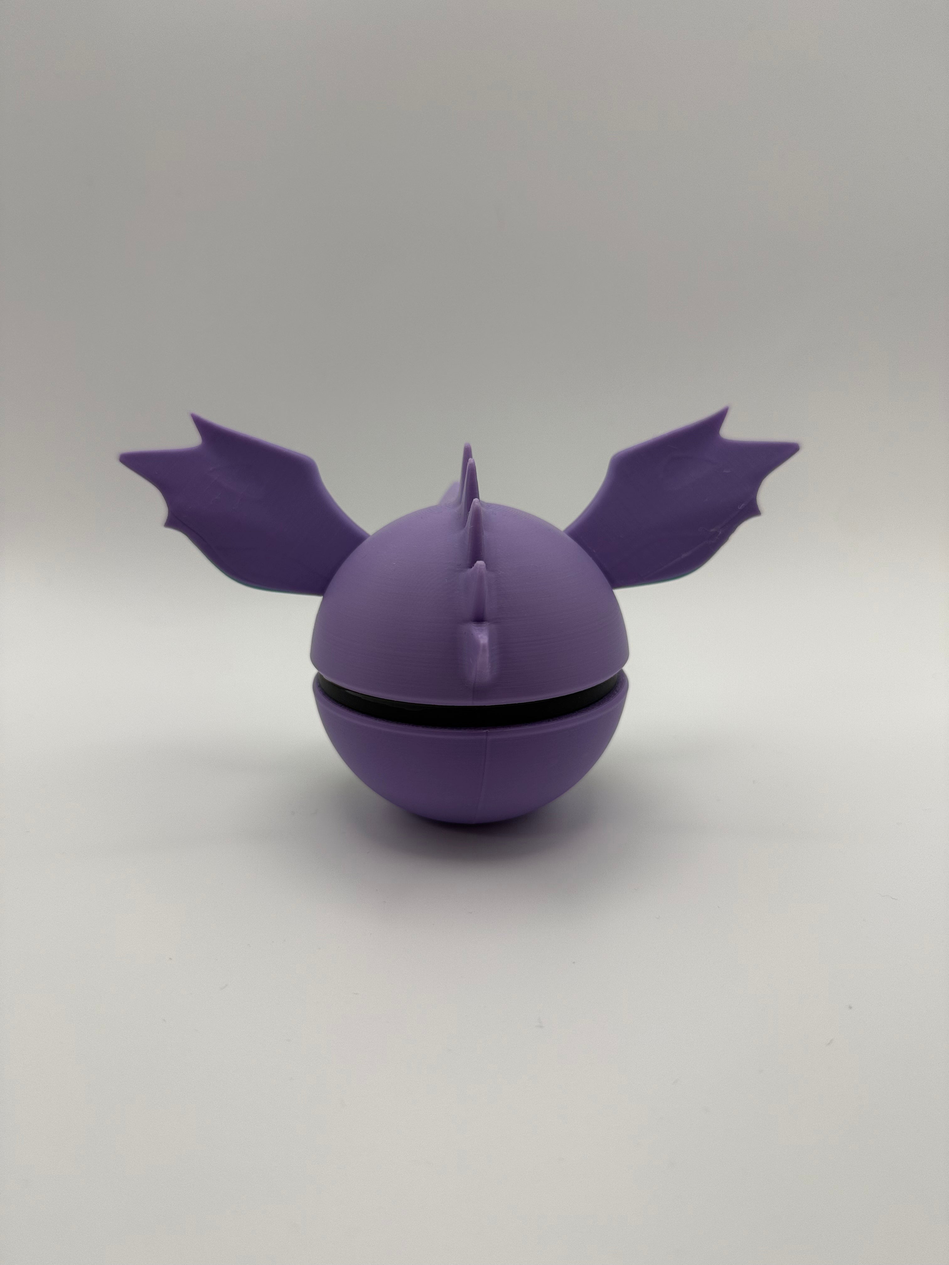 Nidoking Pokeball