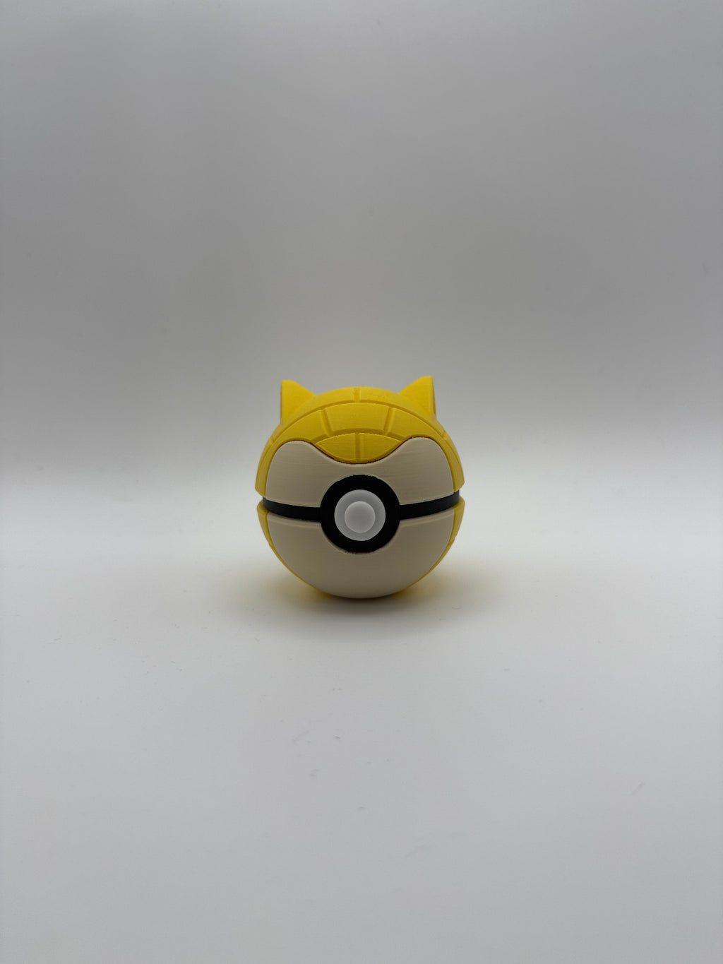 Sandshrew Pokeball