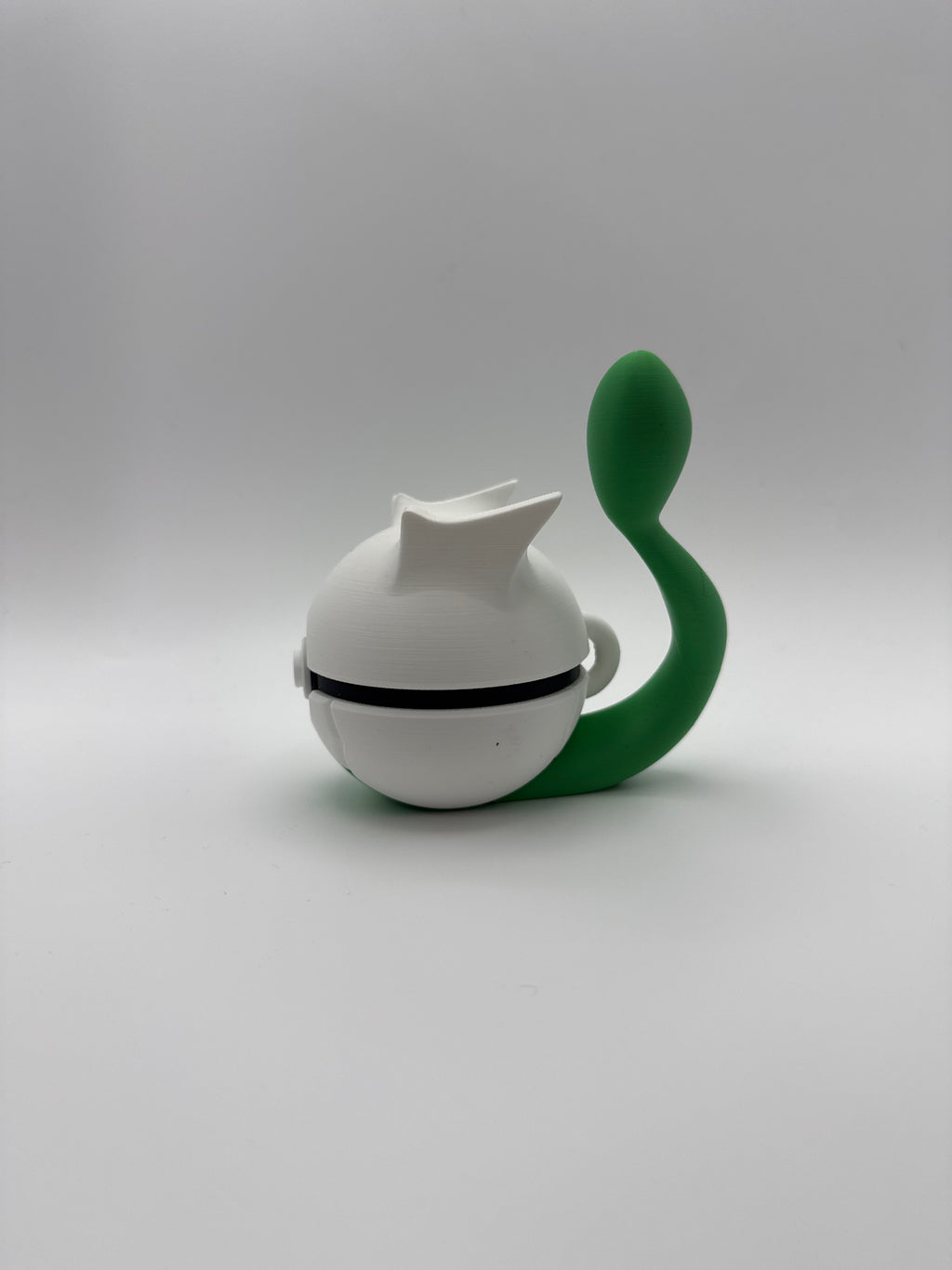 Shiny Mewtwo Pokeball