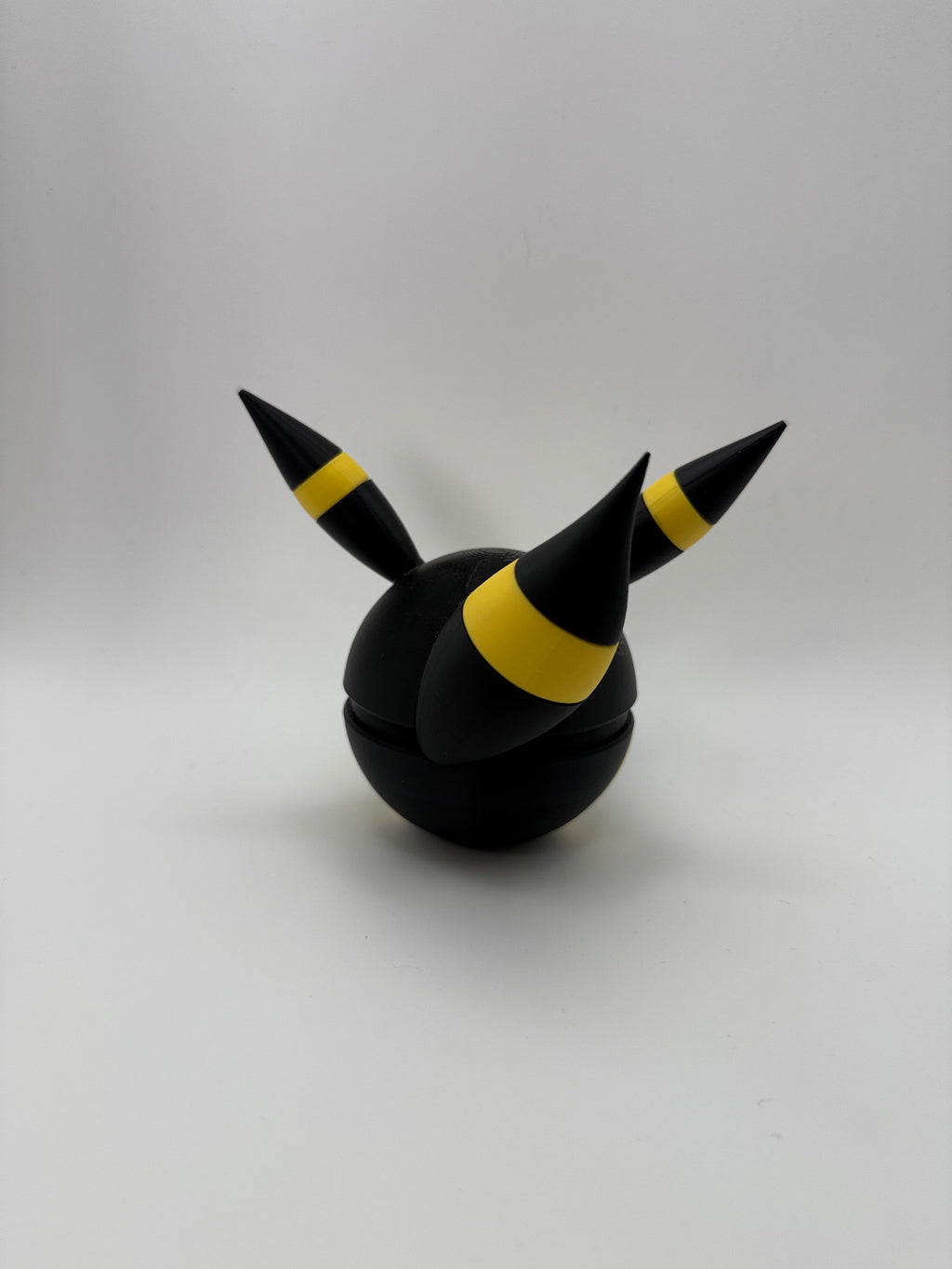 Umbreon Pokeball