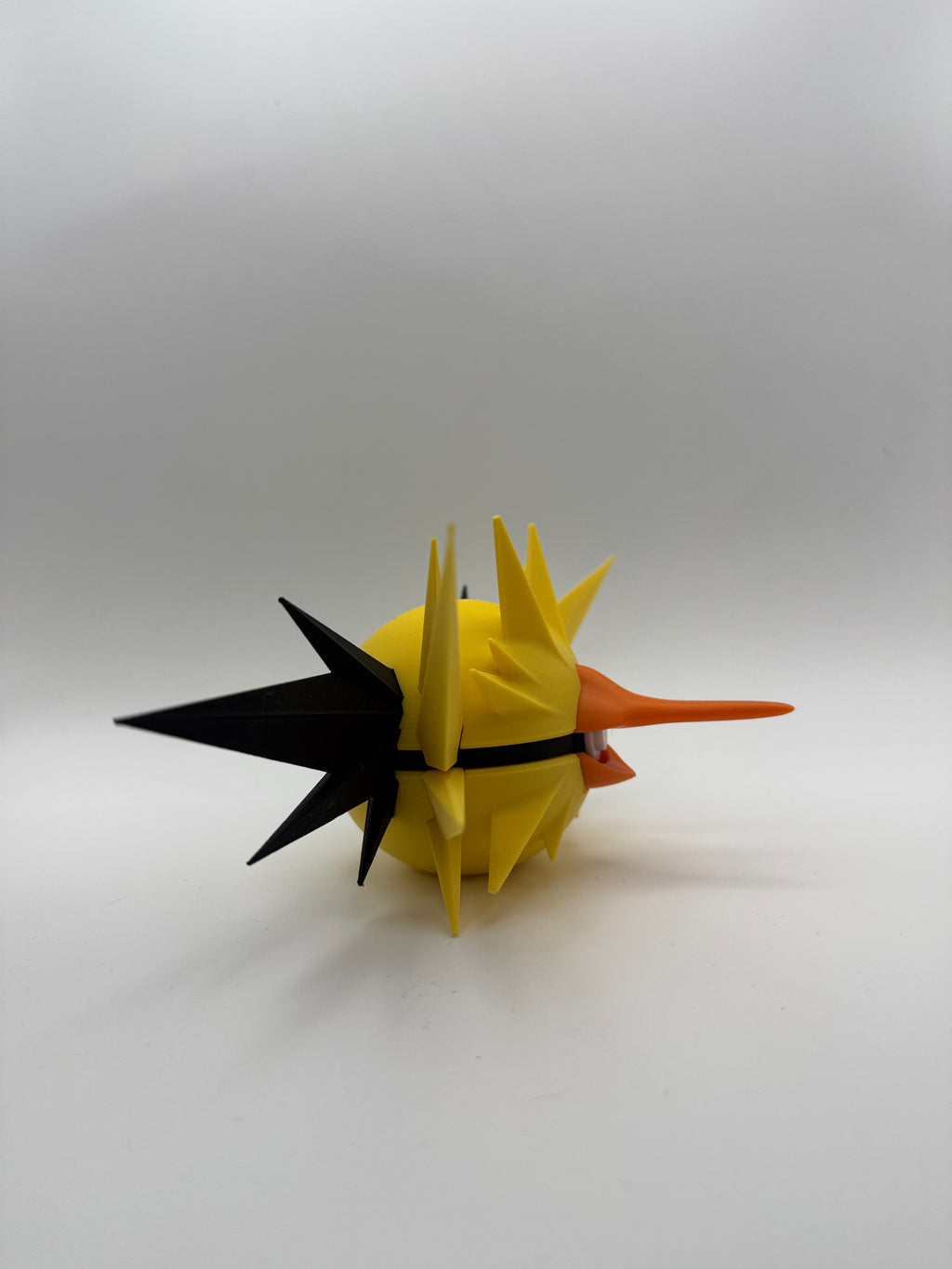 Zapdos Pokeball